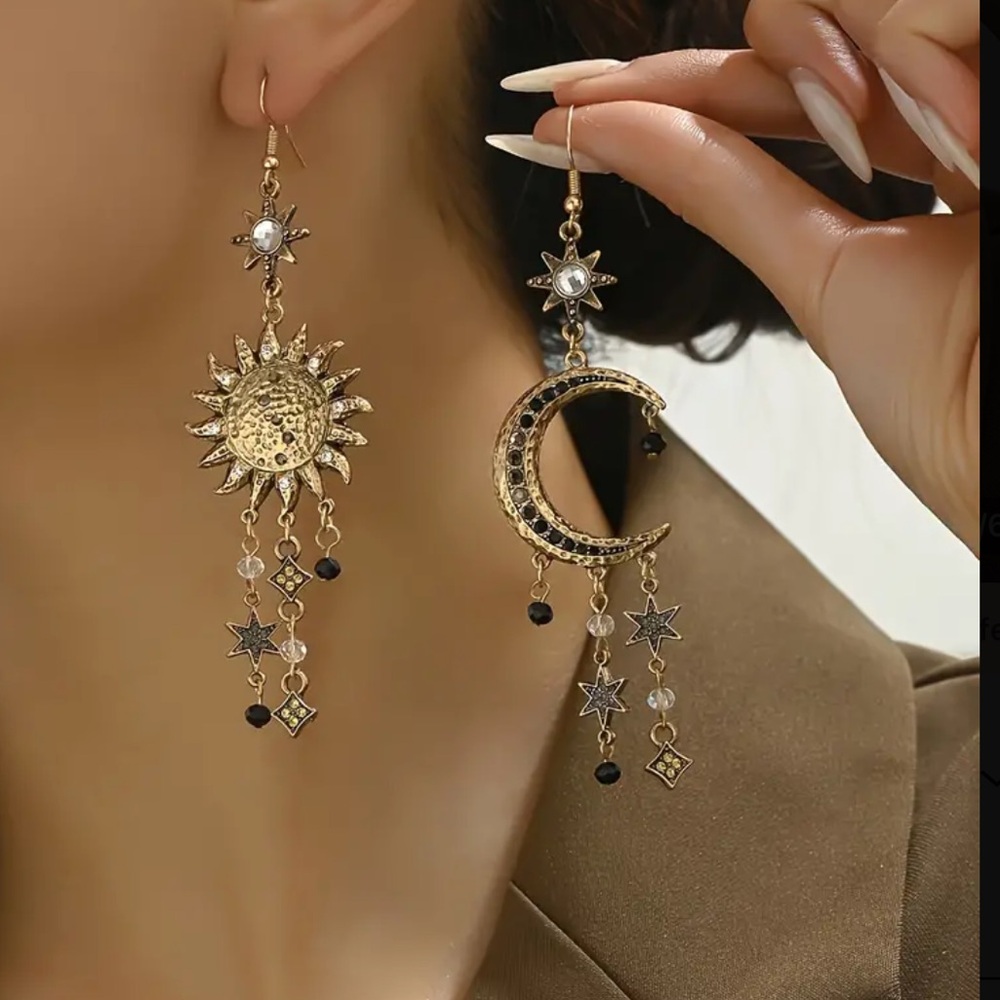 ✨ 14K Gold Plated Celestial Sun Moon Star Dangle Earrings NWT